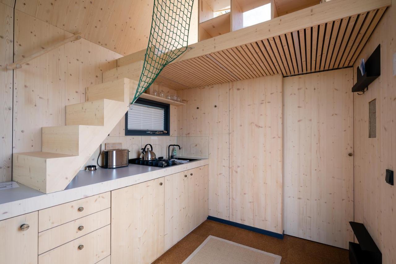Tiny House Pioneer 18 Zur Meerseite - Green Tiny Village Harlesiel Carolinensiel Bagian luar foto